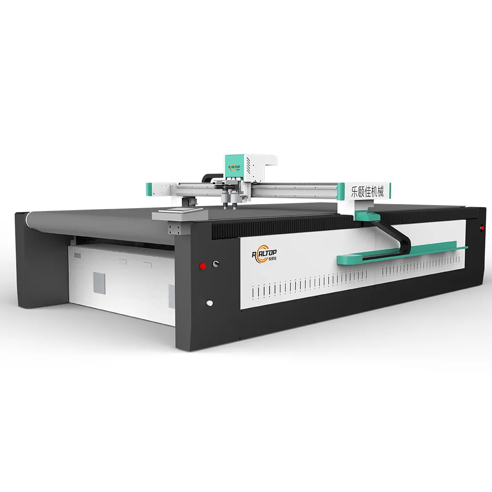 06Gasket Cutting Machine Advertising printing and cutting machine demonstration 005 - Image 1