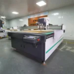 2026 CNC Flatbed Cutter Digital Corrugated Box Making Machine - Image 4